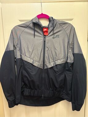 Nike Gray and Black Hooded Zip Windbreaker Jacket